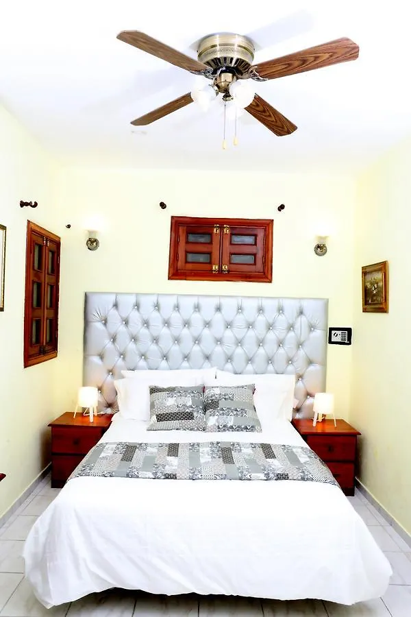 Hotel Aluge Saint-Domingue