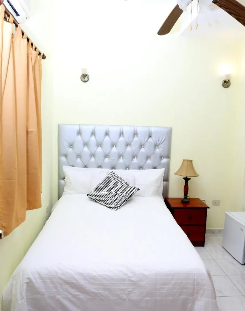 ***  Hotel Aluge Santo Domingo República Dominicana